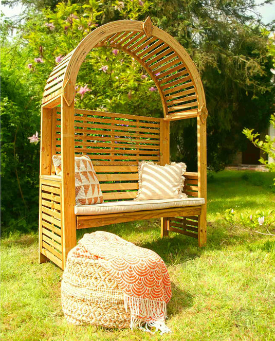 Roccolo Arbour